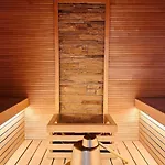 Spacious Scandic In With Sauna דירה הלסינקי