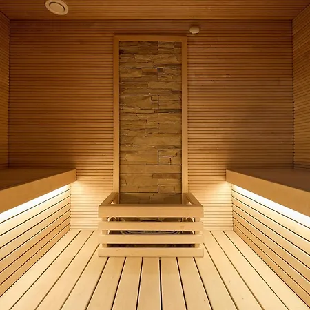 Center Apt, Private Sauna, Sleeps 6 Helsinki
